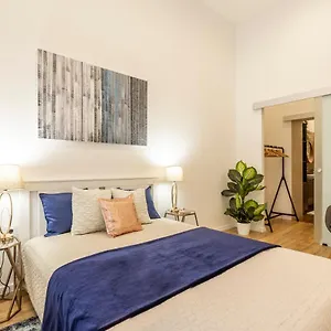  Apartment Stylish Luxury By Anna